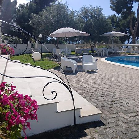 Villa Nunziatella Badia 特拉佩托 外观 照片
