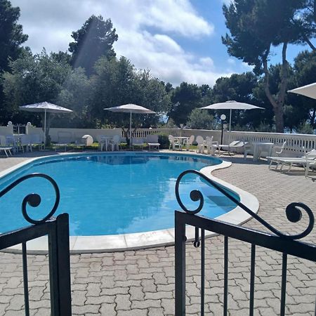 Villa Nunziatella Badia 特拉佩托 外观 照片